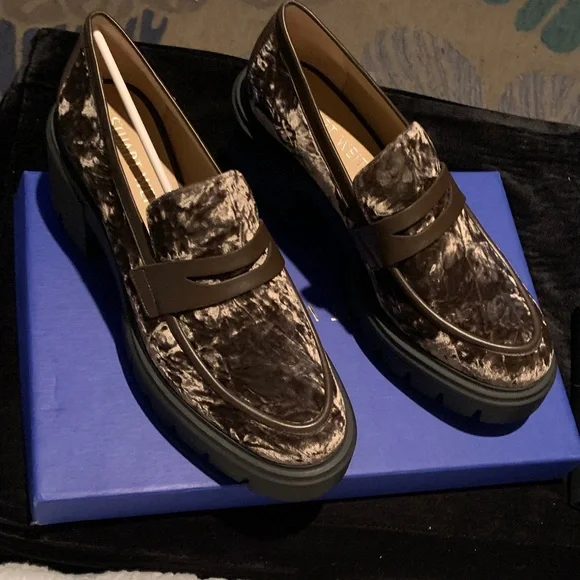 Stuart Weitzman Brown Crushed Velvet Soho  Loafers-Truffle - Picture 5 of 16